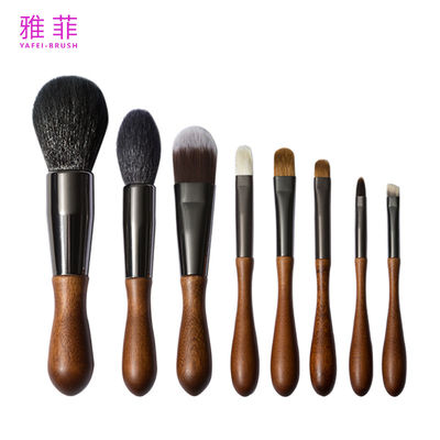 Купить 281A25408 8PCS Маленький макияжный щетка набор мини путешественный макияжный щетка набор с мешком для макияжа Производство в сети