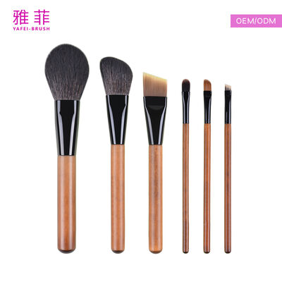 Угловая большая покрытие Concealer щетка, OEM/ODM услуги доступны-код продукта: YC